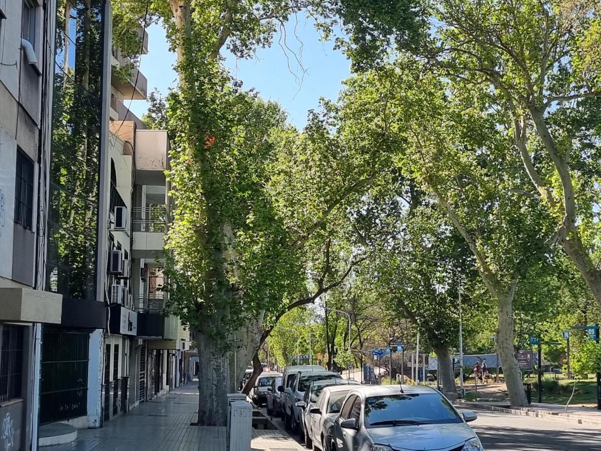 Centrico Parque Civico Apartment Mendoza Exterior photo